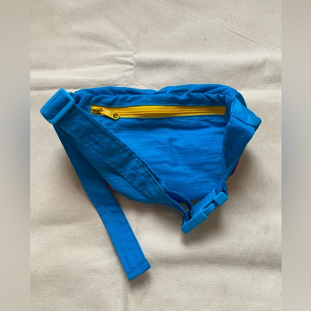 Vintage Polly Pocket Style Colorful Fanny Pack with Multiple Pockets Adjustable - Picture 2 of 4